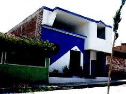 office and guest-house in Av. Gamarra in Huaraz